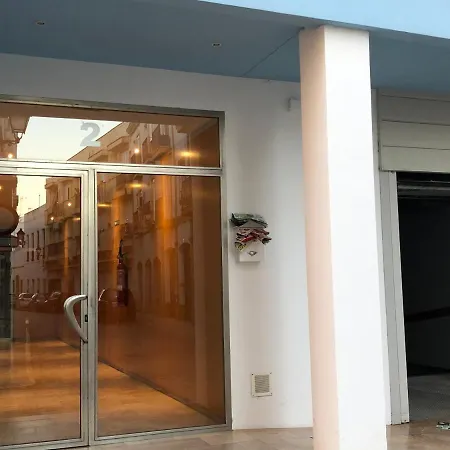 Apartment Sorolla Center